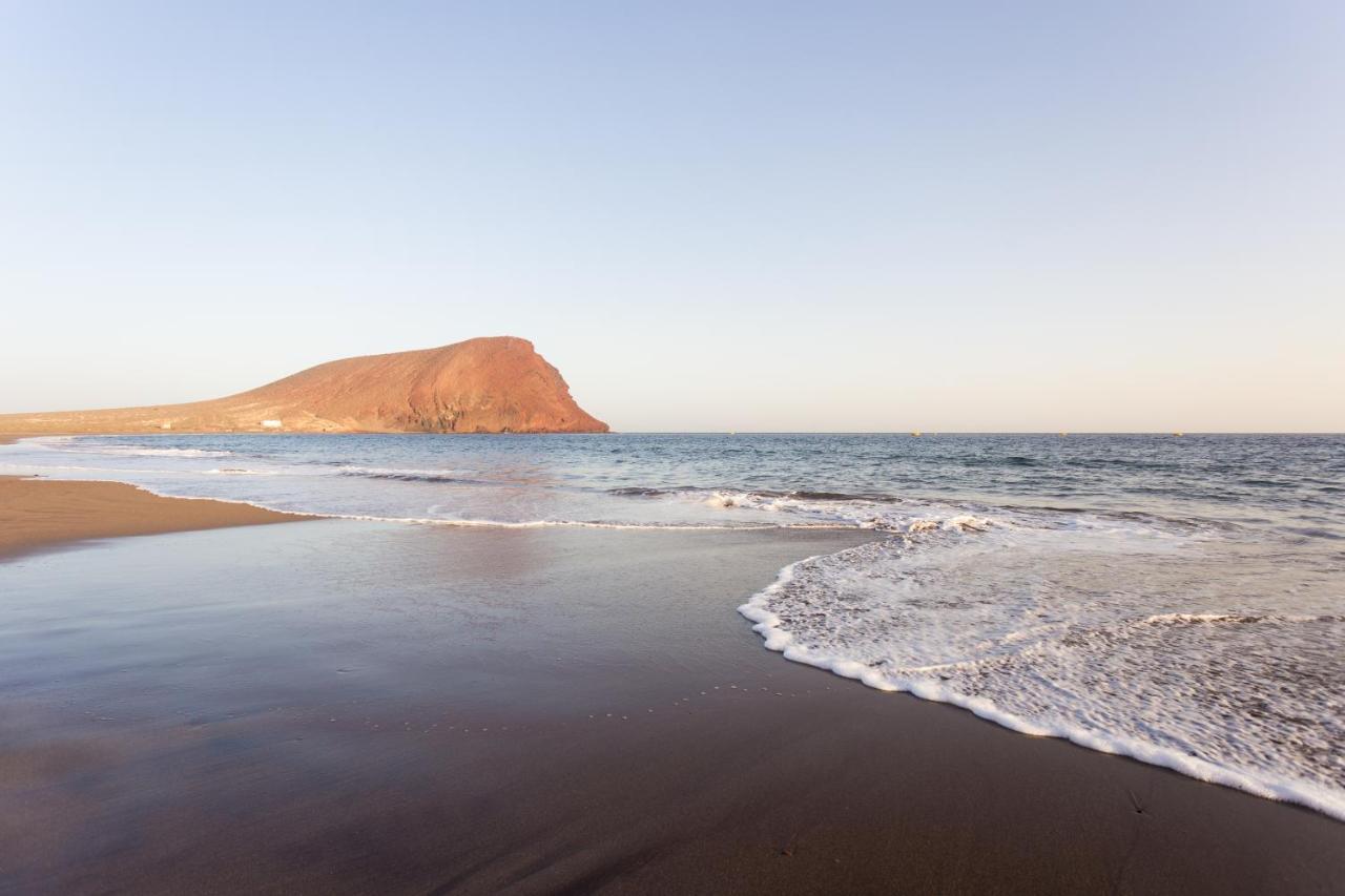 Home2Book Charming Seaside Apt El Medano, Terrace ภายนอก รูปภาพ